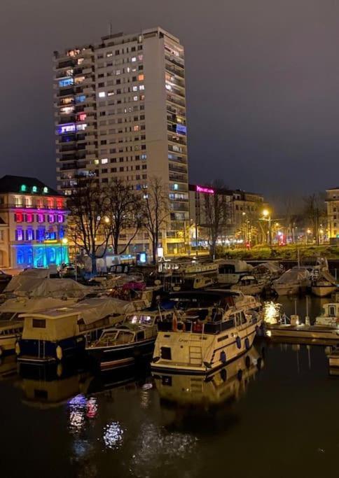 Super Studio En Face De La Gare De Mulhouse Apartment Екстериор снимка